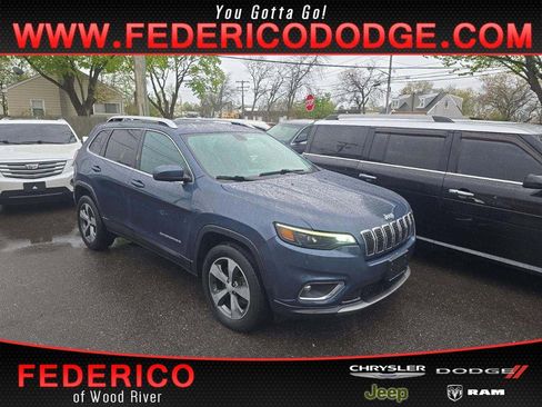Used 2019 Jeep Cherokee Limited AWD/4WD image 1