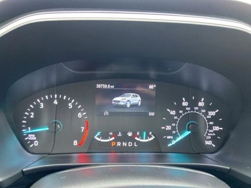 Used 2022 Ford Escape SEL image 11