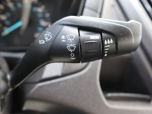 Used 2017 Ford Transit 350 XLT image 32