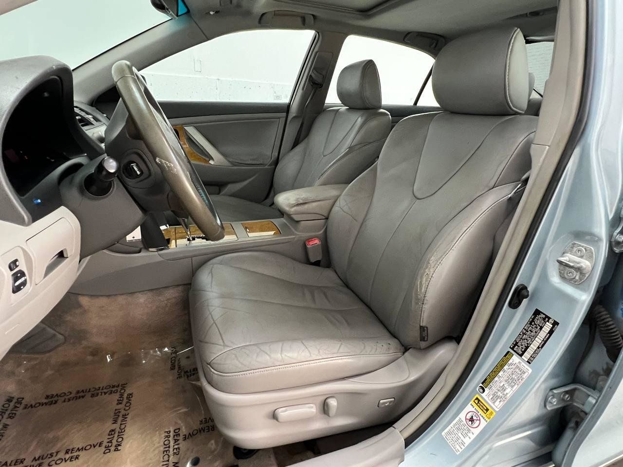 Used 2007 Toyota Camry XLE w/ Leather Pkg FWD image 8