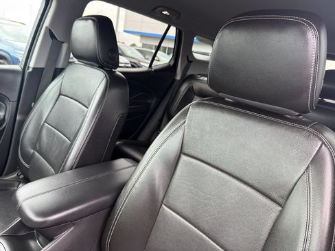 Certified 2022 GMC Terrain SLT AWD/4WD image 28