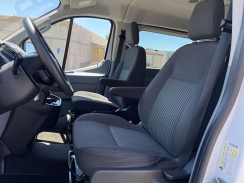 Used 2018 Ford Transit 350 XLT RWD image 12