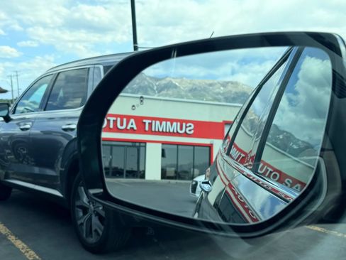 Used 2017 Hyundai Santa Fe FWD w/ SE Ultimate Tech Package 03 image 17
