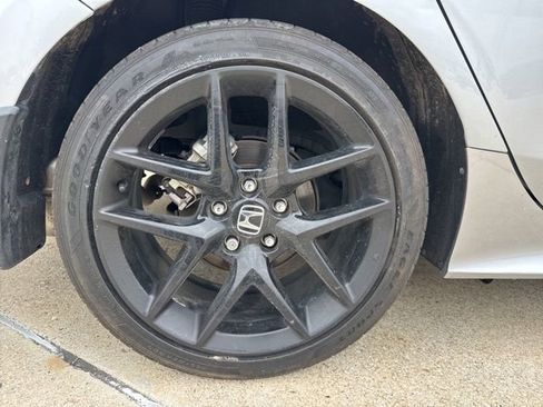 Used 2024 Honda Civic Sport image 27