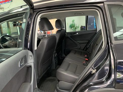 Used 2017 Volkswagen Tiguan S AWD/4WD image 13