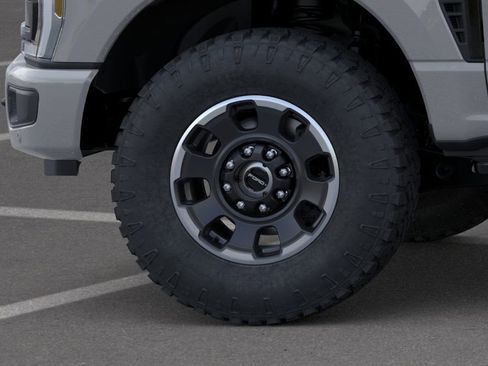 New 2026 Ford F250 Platinum w/ Tremor Off-Road Package image 19