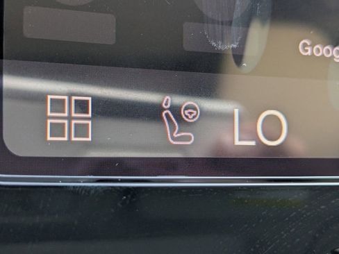 New 2026 Volvo XC40 B4 Plus w/ Climate Package image 26