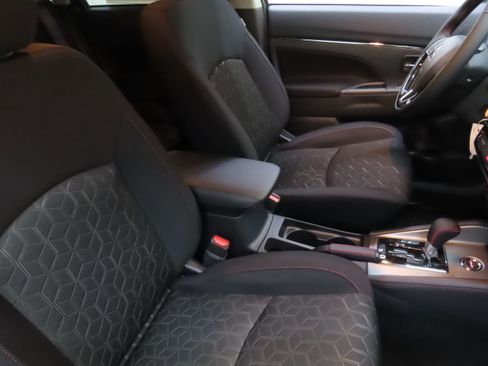 New 2025 Mitsubishi Outlander Sport LE image 24