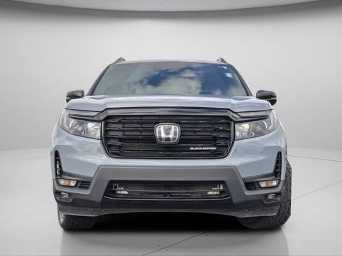 Used 2024 Honda Passport Black Edition image 3