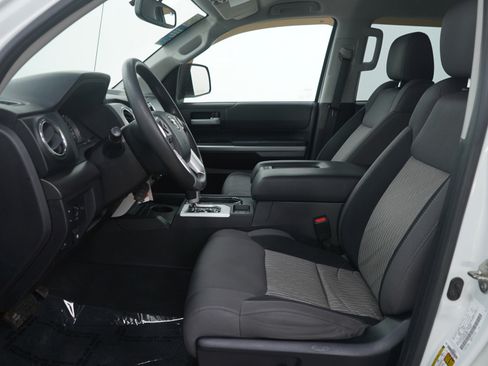 Used 2016 Toyota Tundra SR5 w/ TRD Off Road Package AWD/4WD image 15