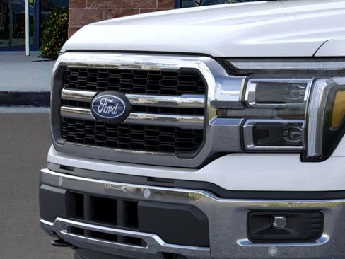 New 2025 Ford F150 Lariat w/ Equipment Group 501A Mid image 17