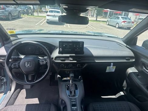 Certified 2026 Honda HR-V Sport image 15