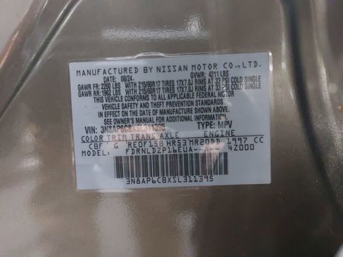 Certified 2025 Nissan Kicks SV image 34