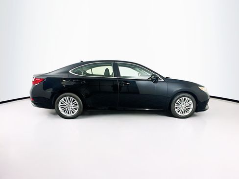 Used 2013 Lexus ES 350 w/ Luxury Pkg FWD image 10