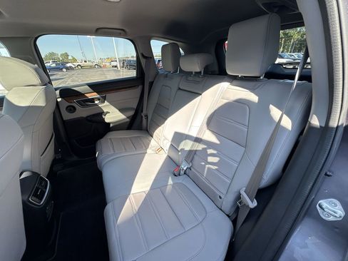 Used 2022 Honda CR-V Touring image 25
