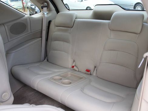 Used 2004 Buick Rendezvous AWD image 26