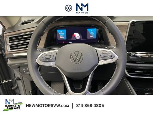 New 2026 Volkswagen Atlas SEL image 12