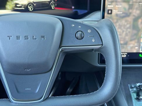 Used 2023 Tesla Model X AWD/4WD image 20