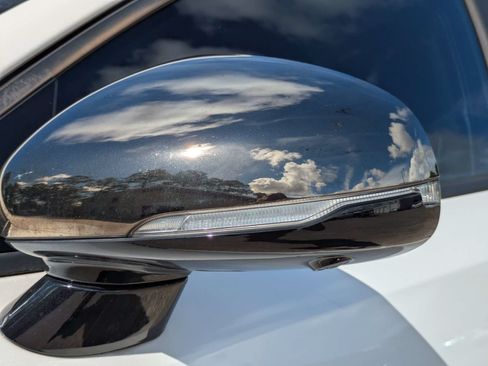 Used 2019 Kia Stinger GT2 AWD/4WD image 32