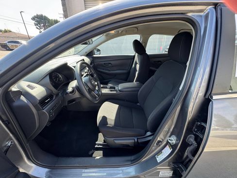 Used 2025 Nissan Sentra S FWD image 24