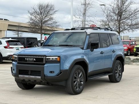 Used 2025 Toyota Land Cruiser w/ Premium Package image 6