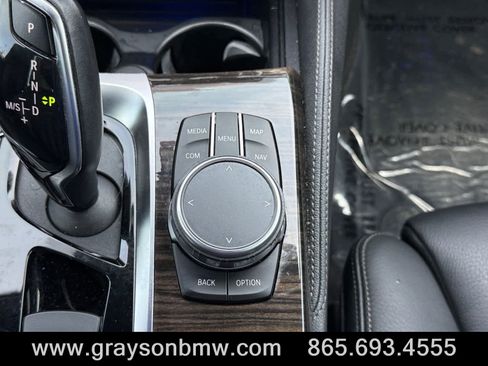 Used 2019 BMW M550i xDrive image 30