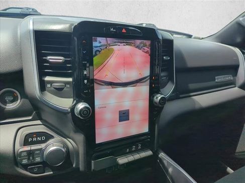 Used 2025 RAM 1500 Big Horn AWD/4WD image 9