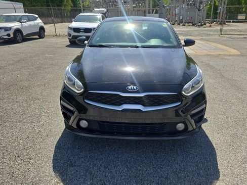 Used 2019 Kia Forte LXS FWD image 3