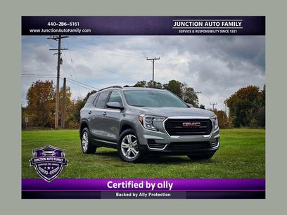 Used 2024 GMC Terrain SLE w/ Driver Convenience Package