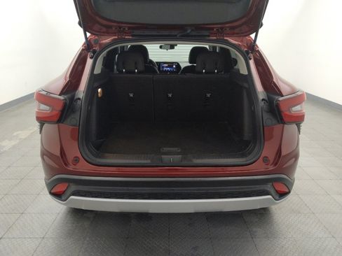 Used 2024 Chevrolet Trax LT w/ Driver Confidence Package FWD image 29