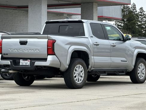 Used 2025 Toyota Tacoma SR5 w/ SR5 Upgrade Package image 3