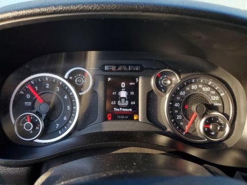Used 2025 RAM 2500 Big Horn AWD/4WD image 31