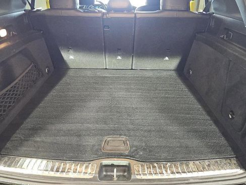 Used 2022 Mercedes-Benz GLE 350 4MATIC w/ Premium Package image 24