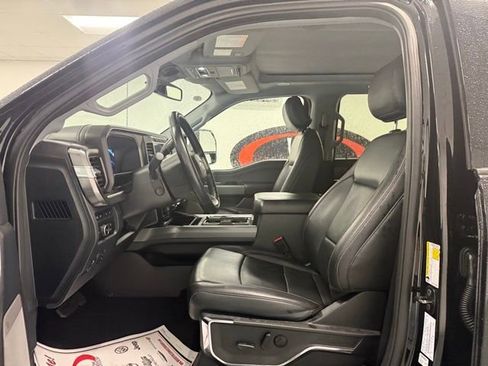 Used 2024 Ford F350 Lariat w/ Lariat Ultimate Package AWD/4WD image 10