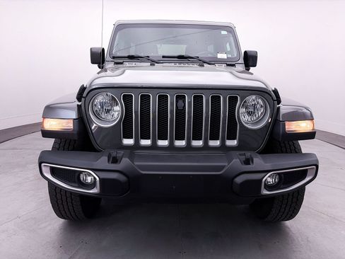 Used 2019 Jeep Wrangler Unlimited Sahara AWD/4WD image 10