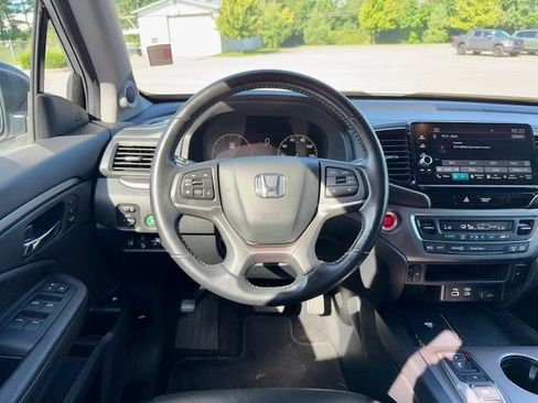 Used 2024 Honda Ridgeline RTL image 16