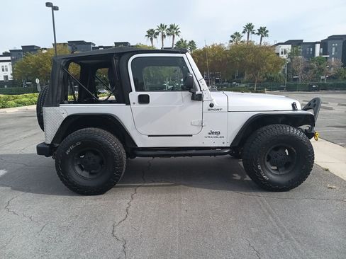 Used 2003 Jeep Wrangler Sport image 4