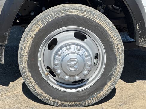 New 2026 RAM 5500 Tradesman w/ Chrome Appearance Group image 23