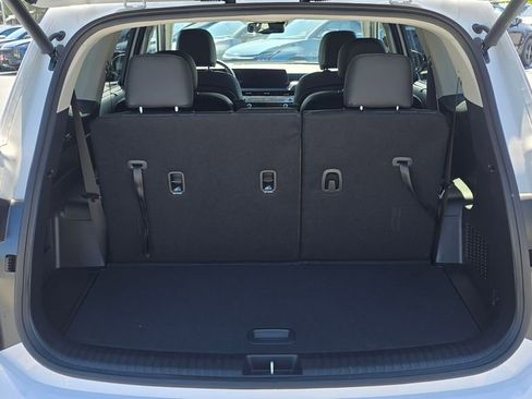 Certified 2025 Kia Telluride EX w/ EX Captain's Chair Package AWD/4WD image 15