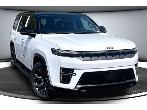 New 2026 Jeep Grand Wagoneer 4WD image 2