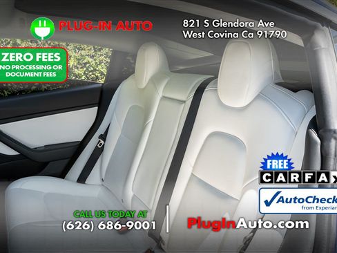 Used 2020 Tesla Model 3 Standard Range Plus RWD image 11
