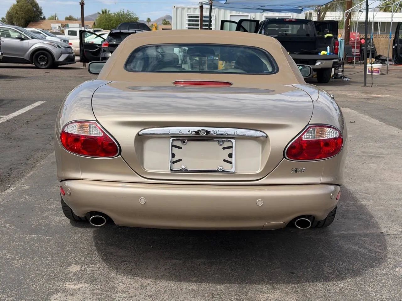 Used 2002 Jaguar XK8 Convertible RWD image 7