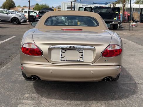 Used 2002 Jaguar XK8 Convertible RWD image 7