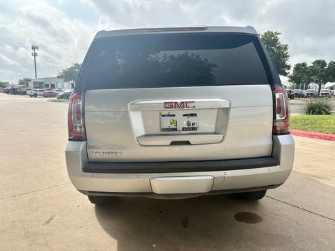 Used 2017 GMC Yukon SLT RWD image 6
