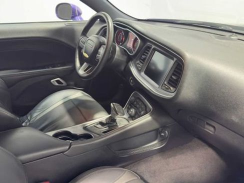 Used 2016 Dodge Challenger R/T Plus RWD image 12