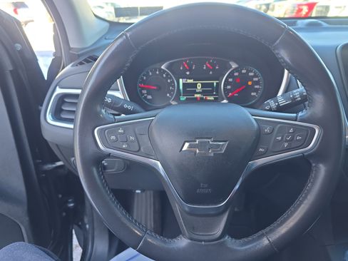 Used 2018 Chevrolet Equinox LT w/ Sun & Infotainment Package image 16