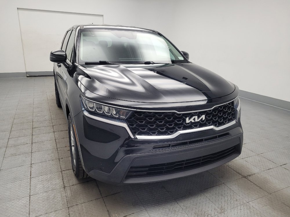 Used 2023 Kia Sorento LX FWD image 14
