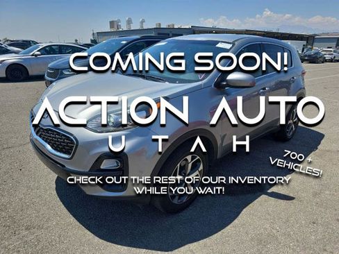 Used 2021 Kia Sportage LX image 1