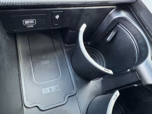 Used 2024 Hyundai Palisade Limited image 29