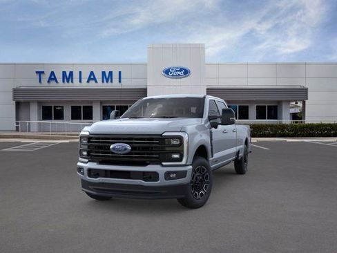 New 2026 Ford F250 Platinum AWD/4WD image 2